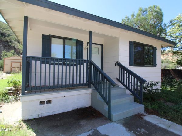 6052 S CLEVELAND Avenue, Miami, AZ 85539