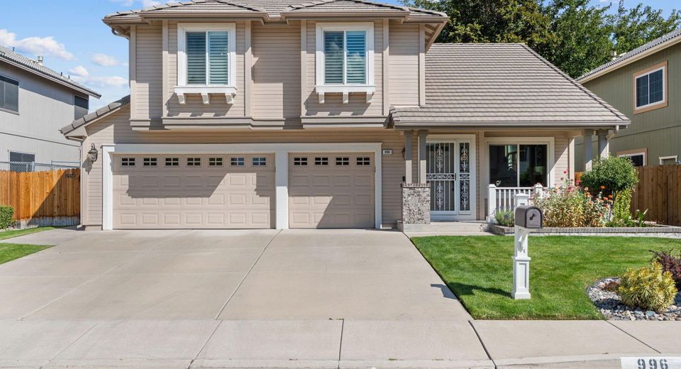 996 Country Ridge Drive, Sparks, NV 89434 Photo