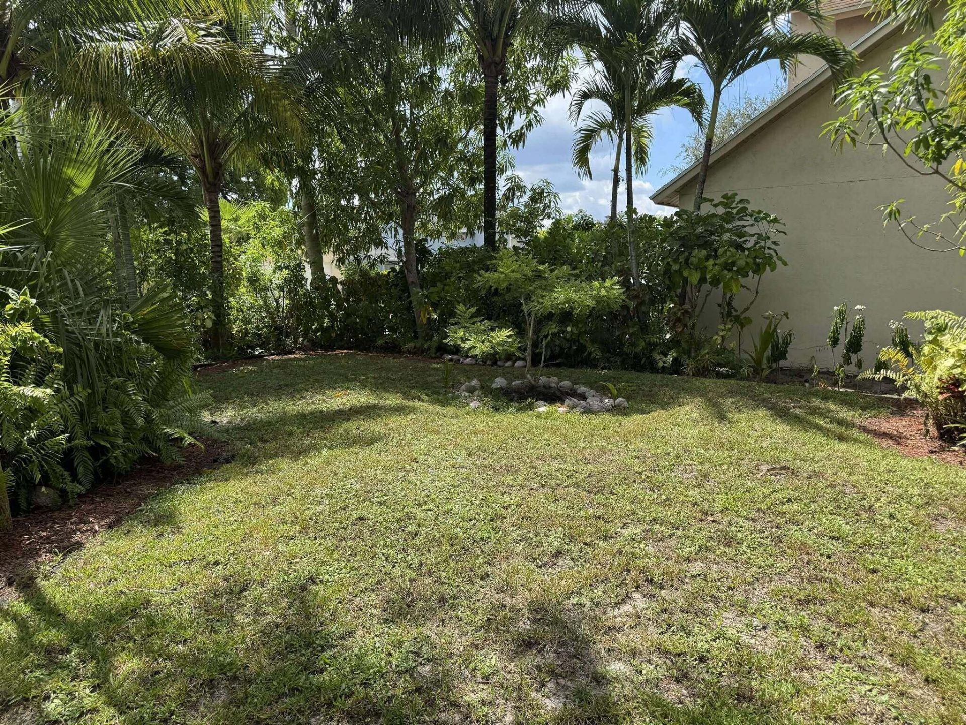 5065 Willow Pond Road W, West Palm Beach, FL 33417 Photo