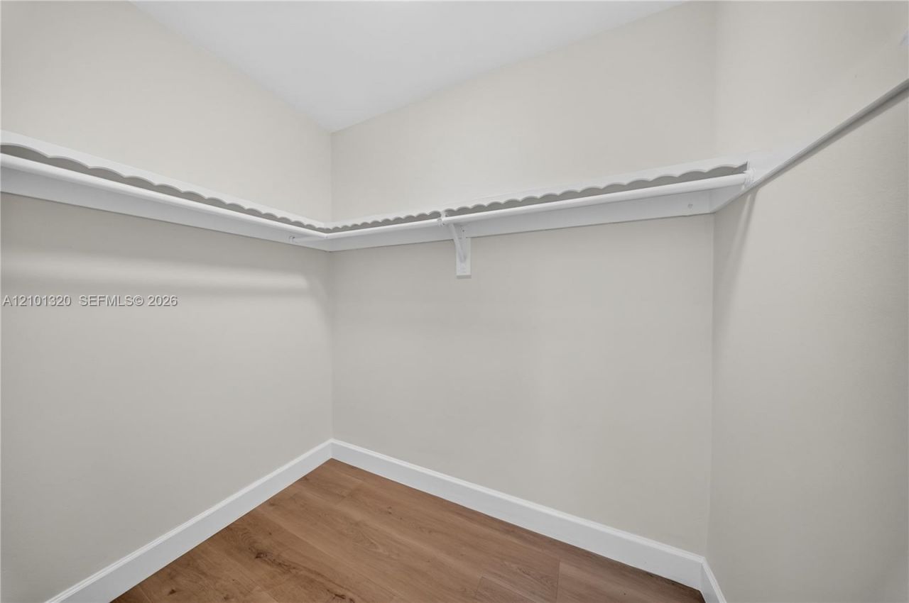 7020 Bamboo St, Miami Lakes, FL 33014 Photo