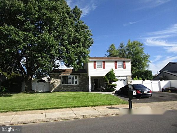 3582 WEST DRIVE , BENSALEM, PA 19020