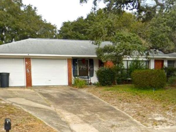 223 Holmes Blvd, Ft Walton Beach, FL 32548