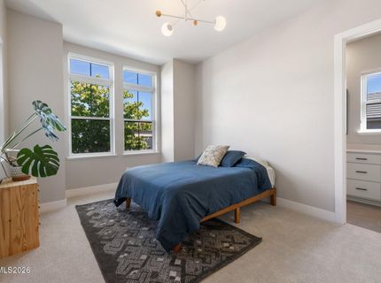 954 Solarium Drive, Reno, NV 89511 Photo