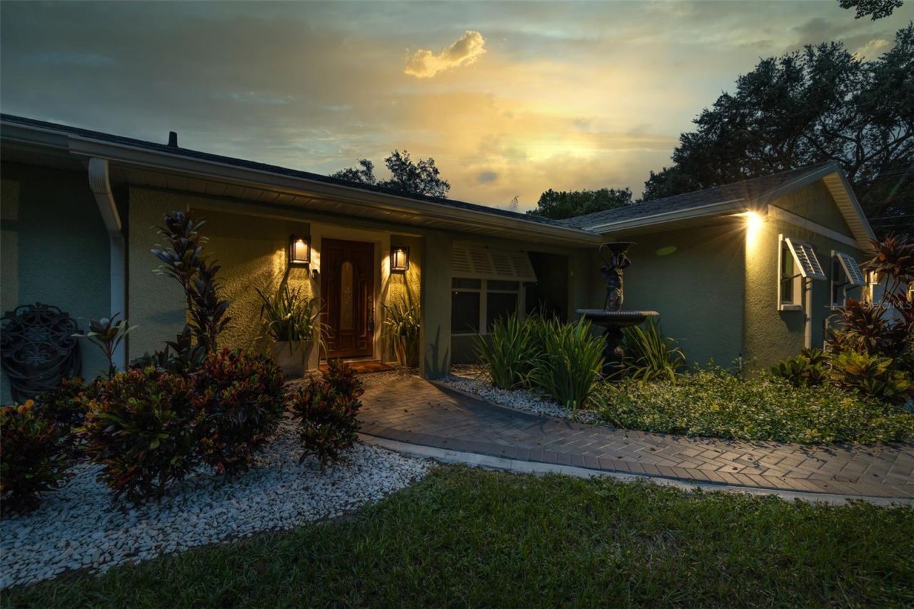 2606 Brucken Road, Valrico, FL 33596 Photo