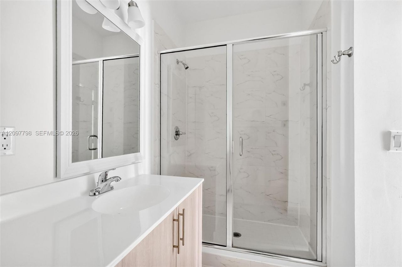 15650 SW 136th St , Unit 212, Miami, FL 33196 Photo