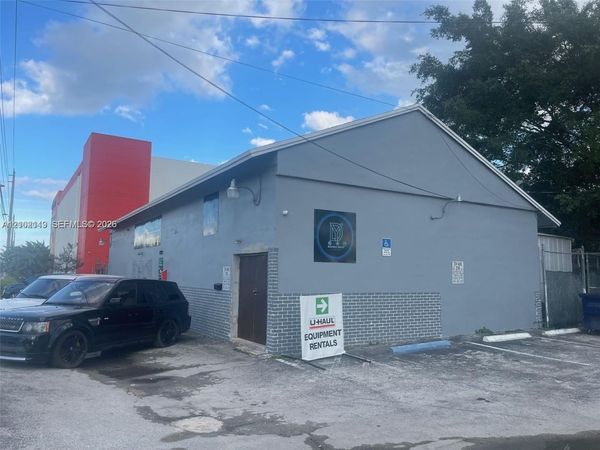 23095 S Dixie Hwy , Miami, FL 33170