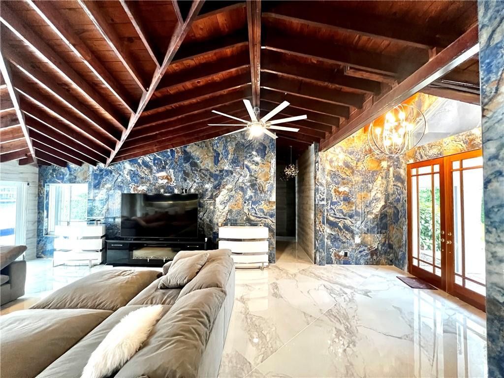 720 NE 28th Avenue, Pompano Beach, FL 33062 Photo