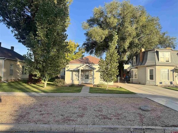 629 S 3Rd Street, Montrose, CO 81401