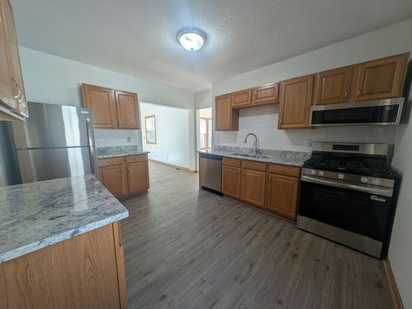 880 Jackson Street, Saint Paul, MN 55117