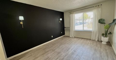 1009 Baywood Drive, Unit C, Sparks, NV 89434 Photo