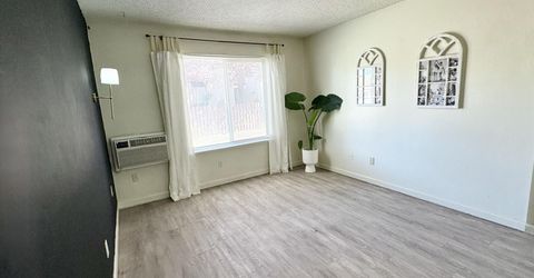 1009 Baywood Drive, Unit C, Sparks, NV 89434 Photo