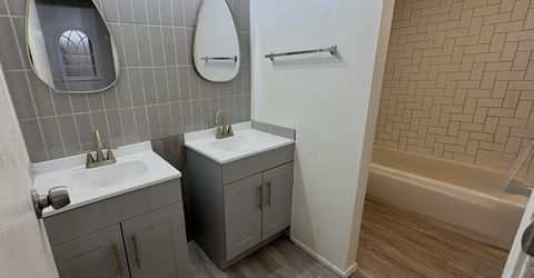 1009 Baywood Drive, Unit C, Sparks, NV 89434 Photo