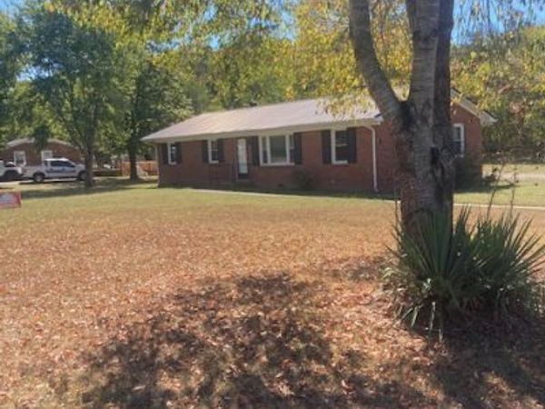 131 Meadowbrook Dr , Woodbury, TN 37190