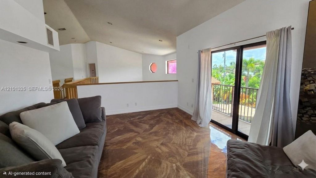741 Tyler St , Hollywood, FL 33019 Photo