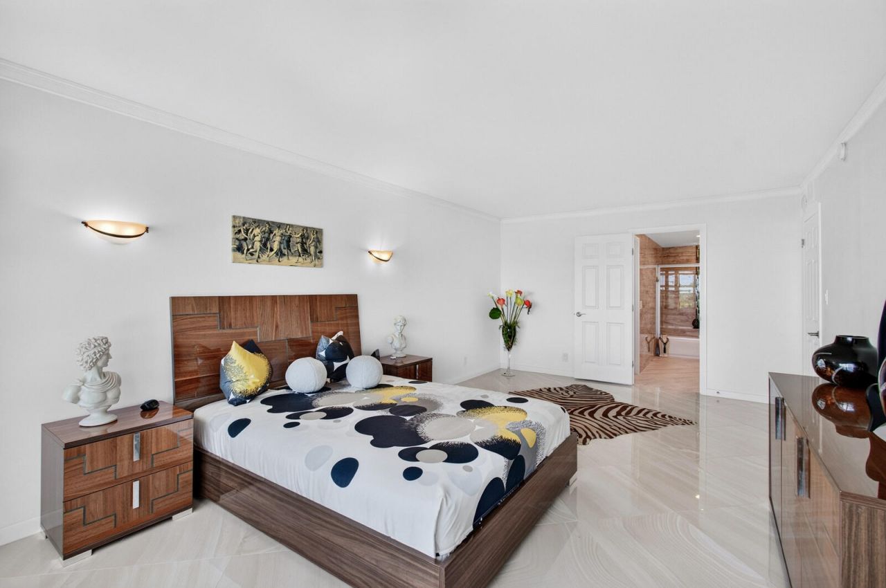875 E Camino Real, Unit 7E, Boca Raton, FL 33432 Photo