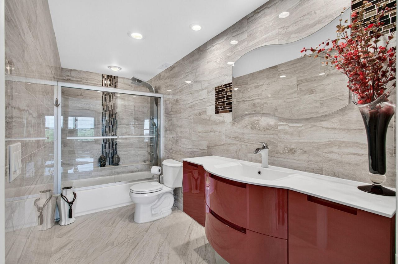 875 E Camino Real, Unit 7E, Boca Raton, FL 33432 Photo