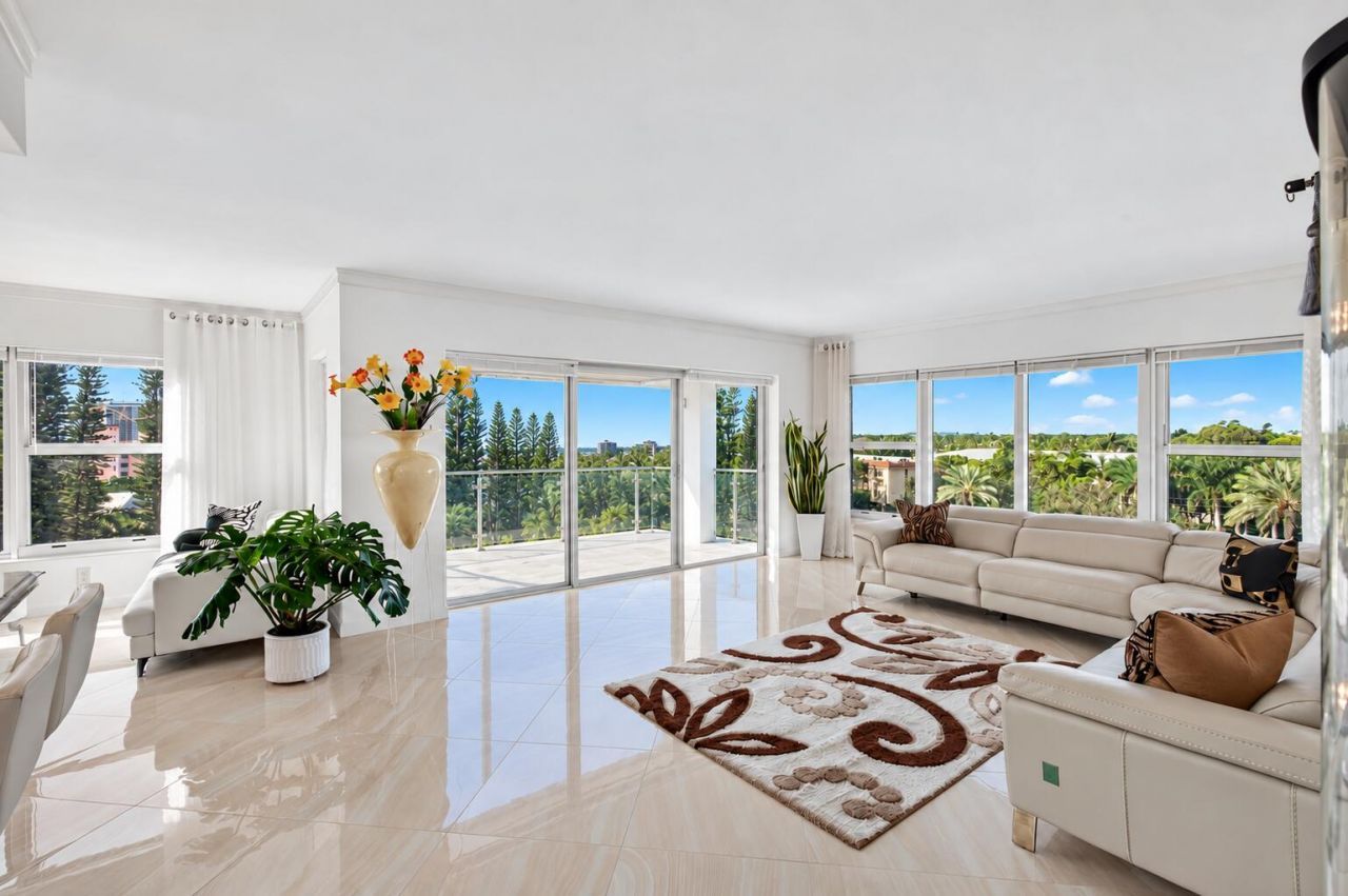 875 E Camino Real, Unit 7E, Boca Raton, FL 33432 Photo