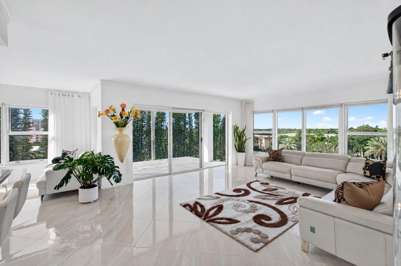 875 E Camino Real, Unit 7E, Boca Raton, FL 33432 Photo