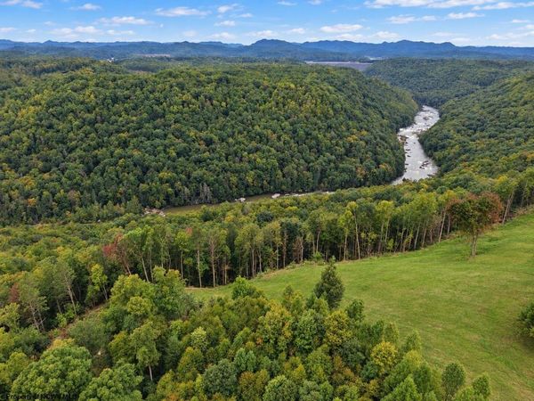 Lot 21 Arrowhead Drive, Mount Nebo, WV 26679