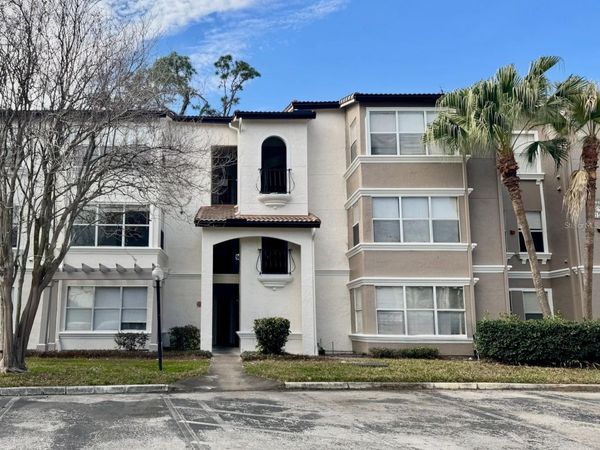 5152 CONROY ROAD , Unit 1324, ORLANDO, FL 32811