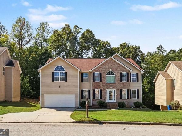 5027 Estonian Drive, Fairburn, GA 30213