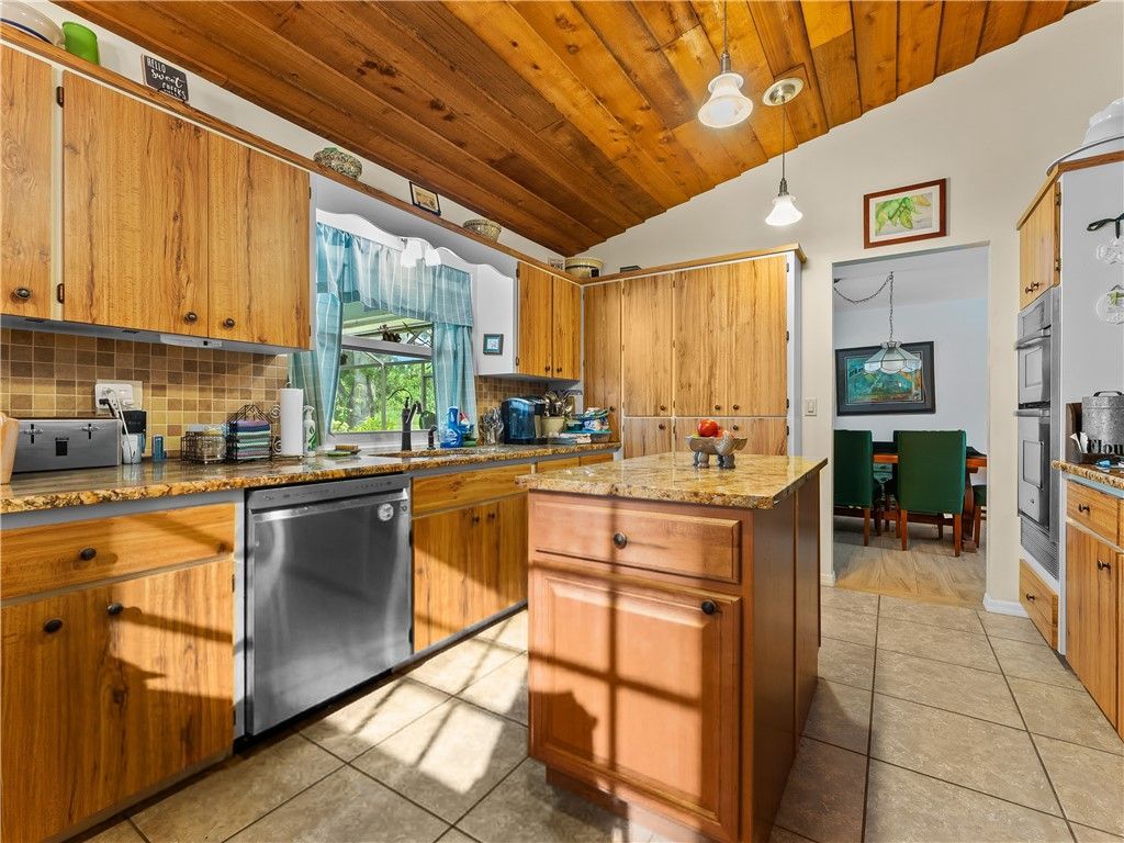 3530 3rd Place Sw, Vero Beach, FL 32968 Photo