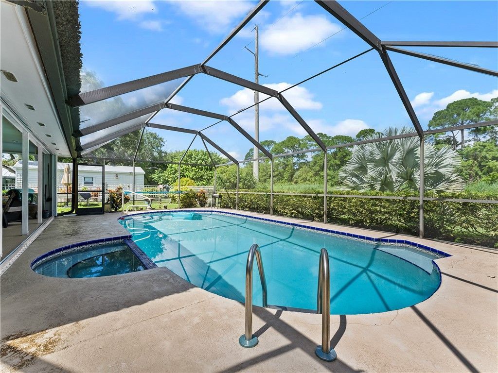 3530 3rd Place Sw, Vero Beach, FL 32968 Photo