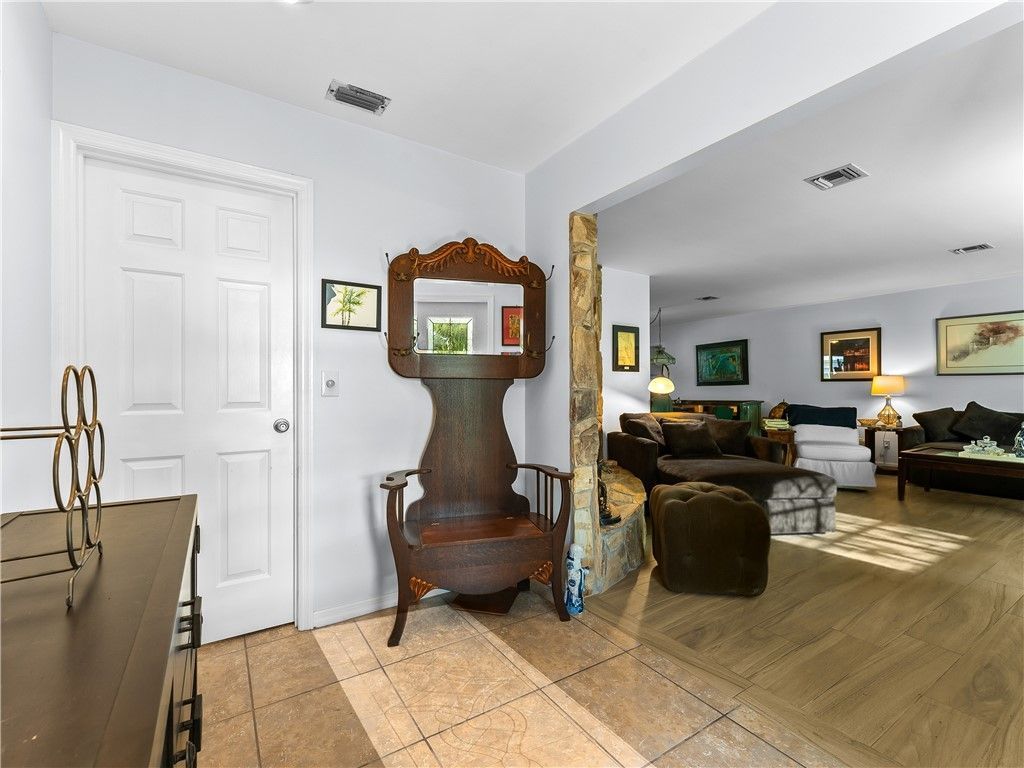 3530 3rd Place Sw, Vero Beach, FL 32968 Photo