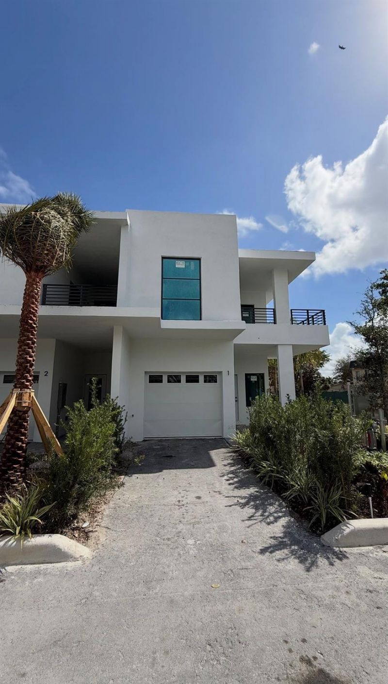 2511 Pierce Street, Unit 2, Hollywood, FL 33020 Photo