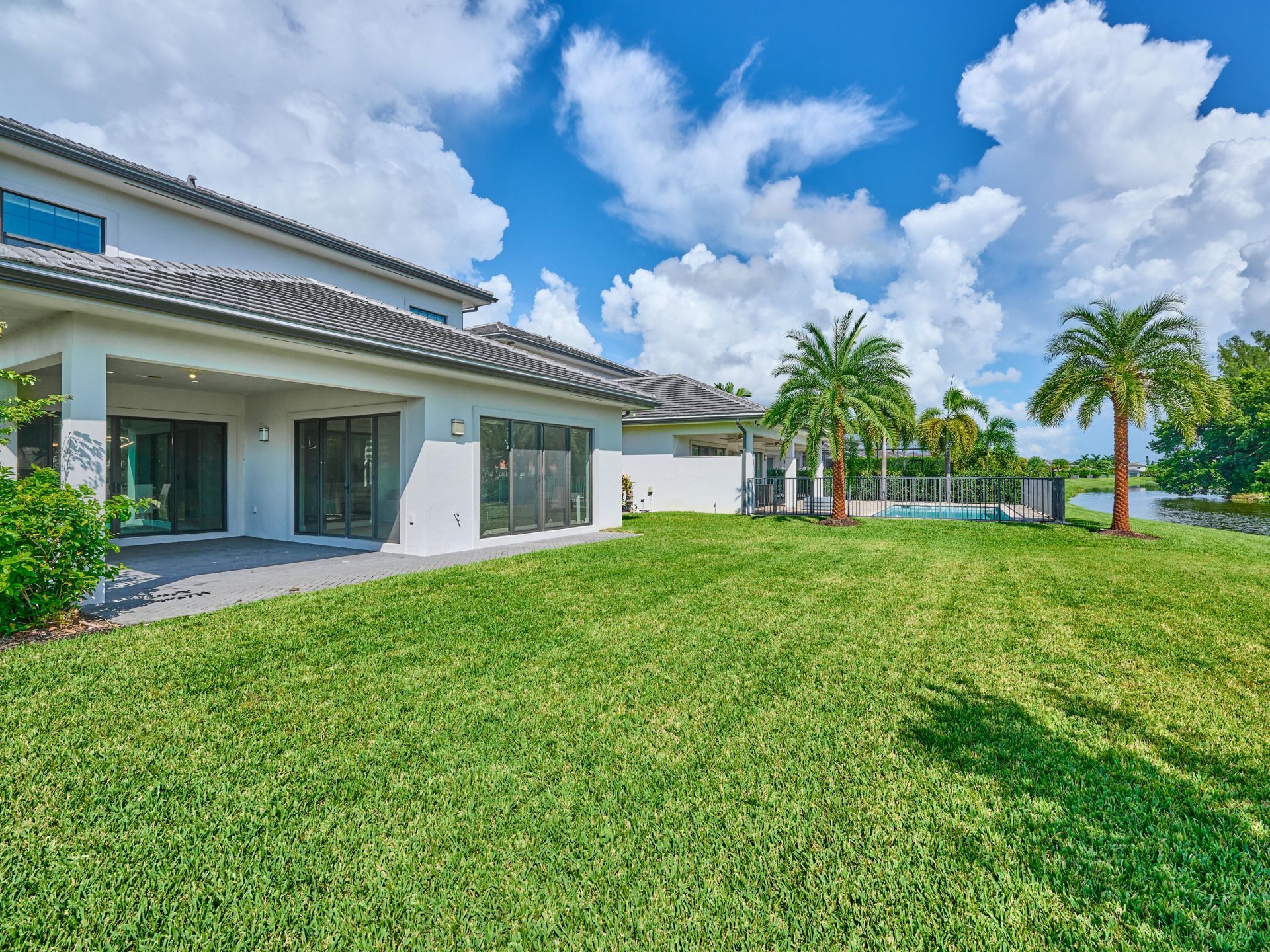 2807 Gin Berry Way, West Palm Beach, FL 33401 Photo