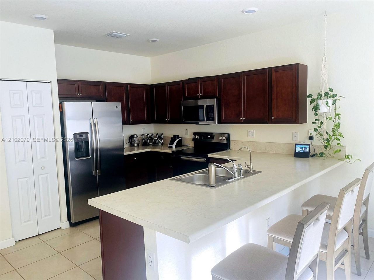 10492 W 33rd Ln , Hialeah, FL 33018 Photo