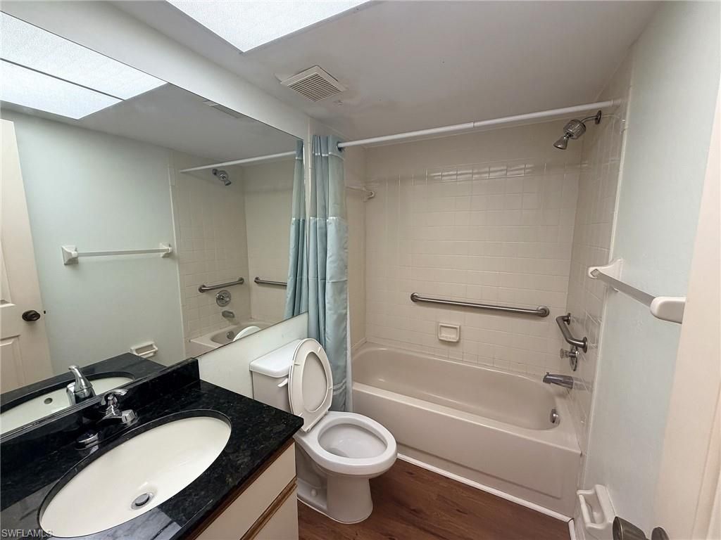 4977 Pepper Cir , Unit 205, Naples, FL 34113 Photo