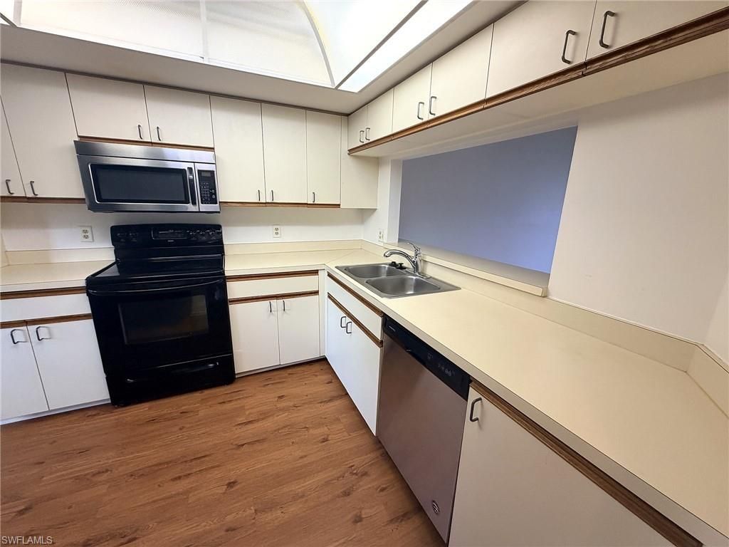 4977 Pepper Cir , Unit 205, Naples, FL 34113 Photo