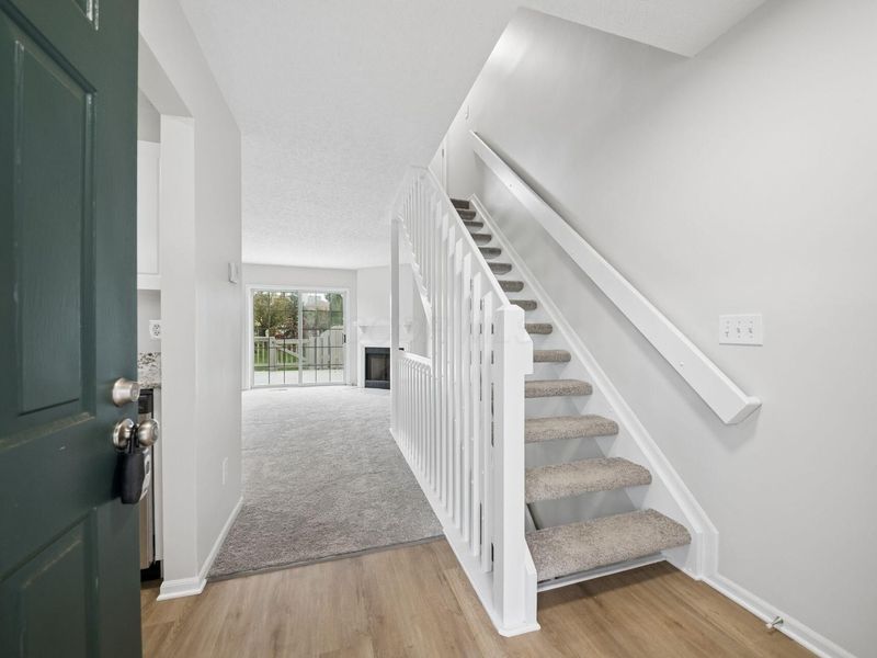1614 Holland Drive , Unit 187D, Hilliard, OH 43026 Photo 9