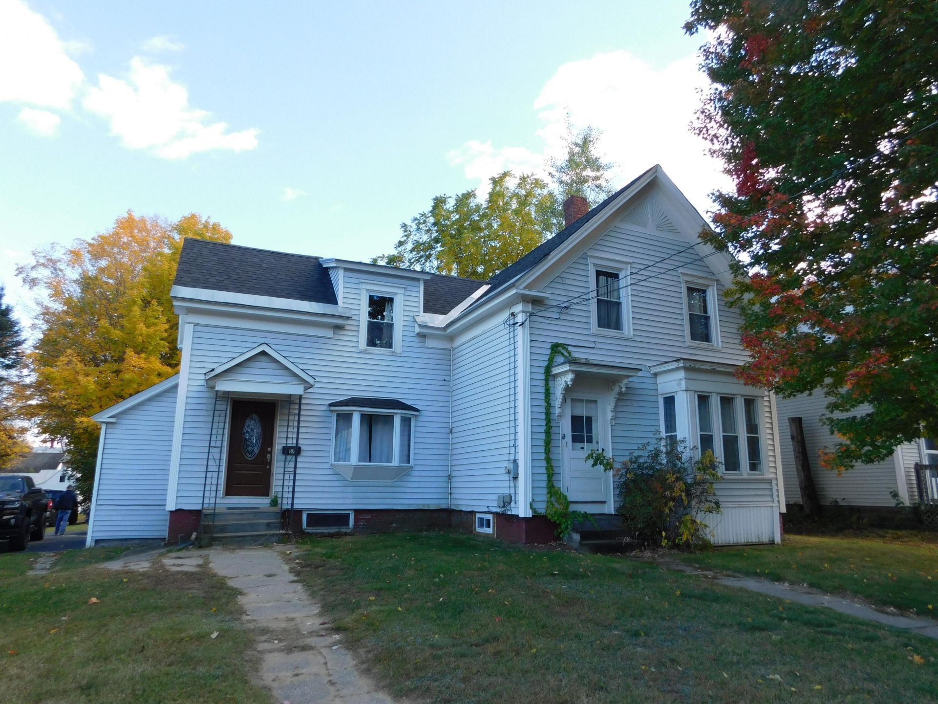 57 Mount Pleasant Avenue, Skowhegan, ME 04976 Main Photo