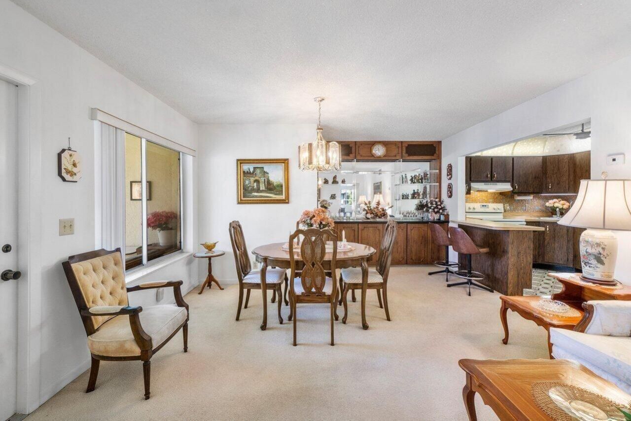 342 Pine Ridge B2 Circle, Unit B-2, Greenacres, FL 33463 Photo