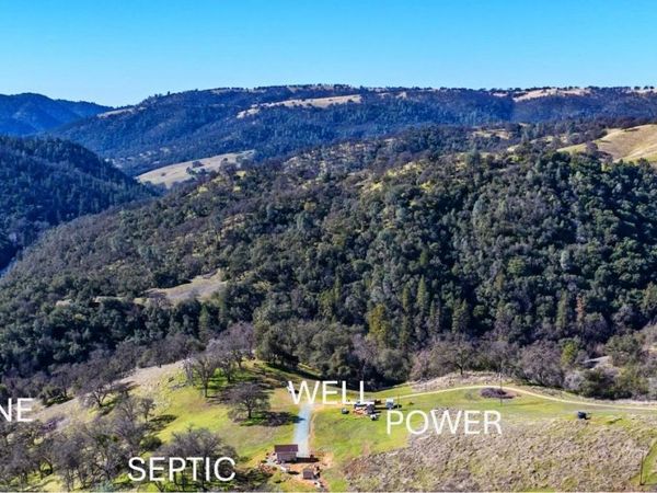 7606 S State Hwy 49, Jackson, CA 95642
