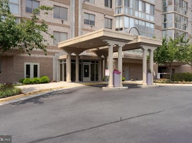 19355 CYPRESS RIDGE TERRACE , Unit 905, LEESBURG, VA 20176