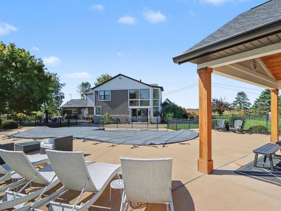 Property Image 60