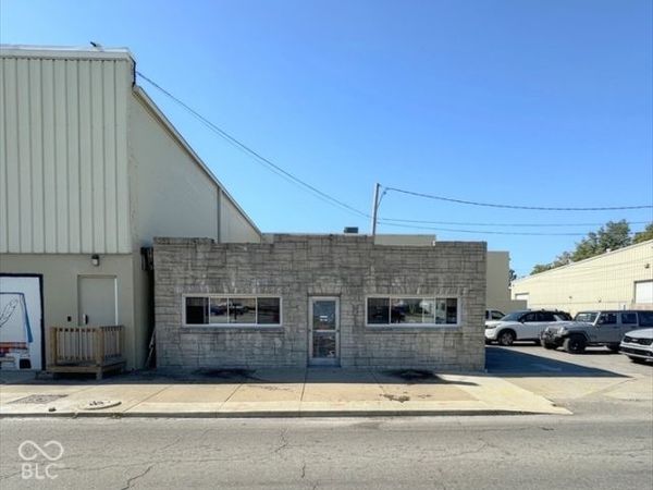87 S 6th Street , Logansport, IN 46947