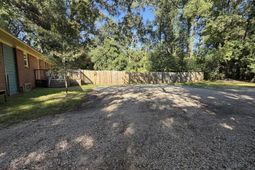 912 Hazelwood Road photo 4