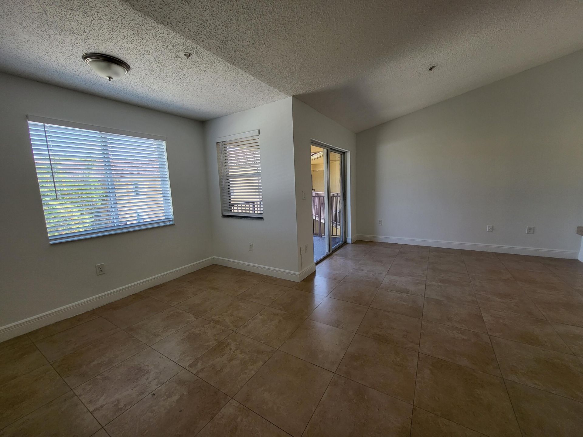 771 N Pine Island Road, Unit 308, Plantation, FL 33324 Photo