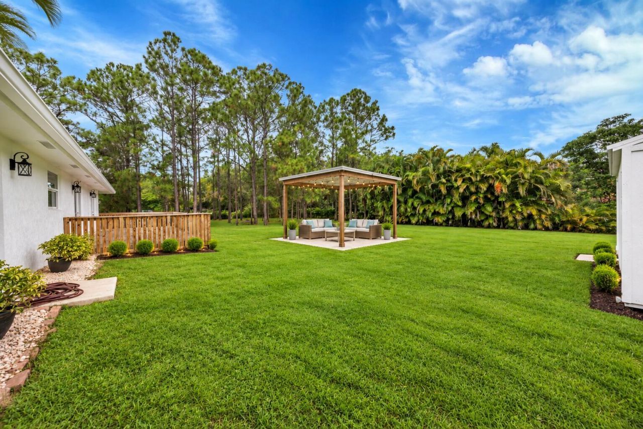 17107 84th Court N, Loxahatchee, FL 33470 Photo