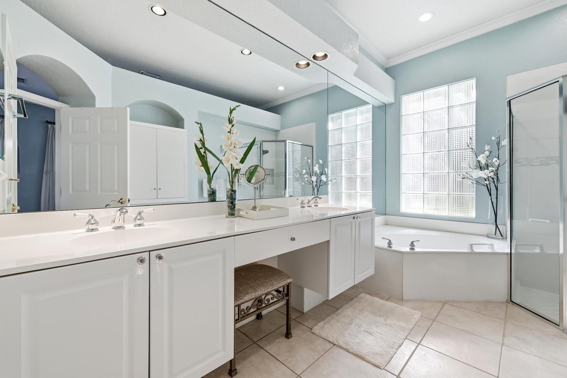 4252 NW 66th Lane, Boca Raton, FL 33496 Photo