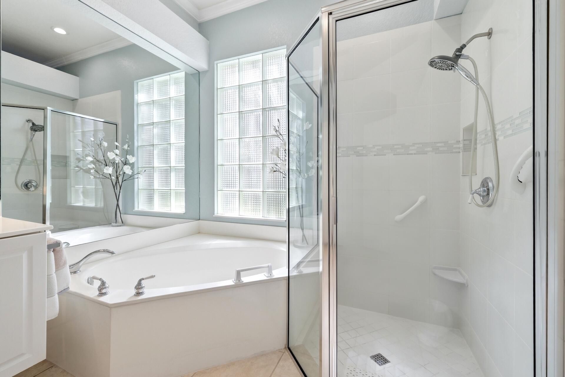 4252 NW 66th Lane, Boca Raton, FL 33496 Photo