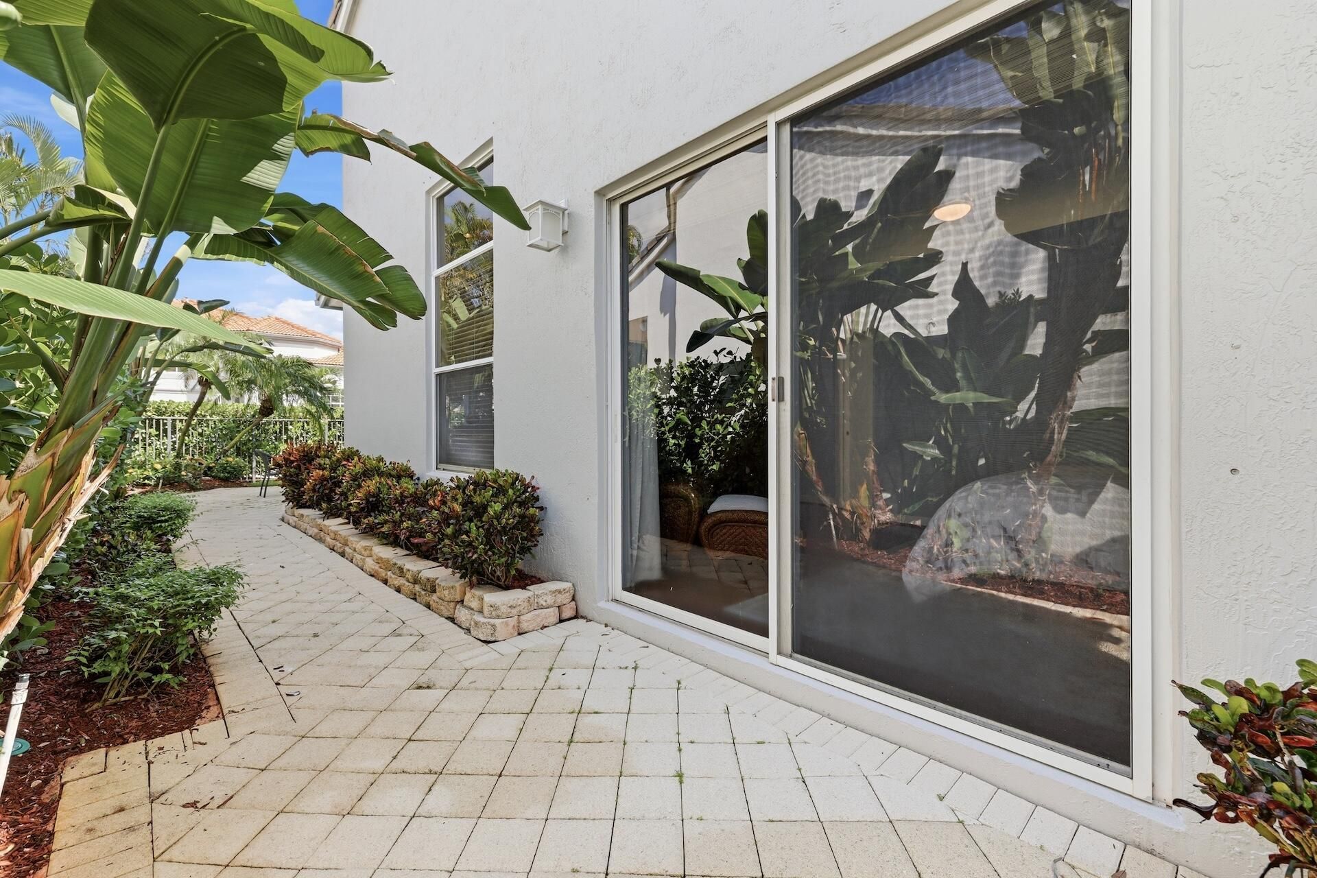 4252 NW 66th Lane, Boca Raton, FL 33496 Photo