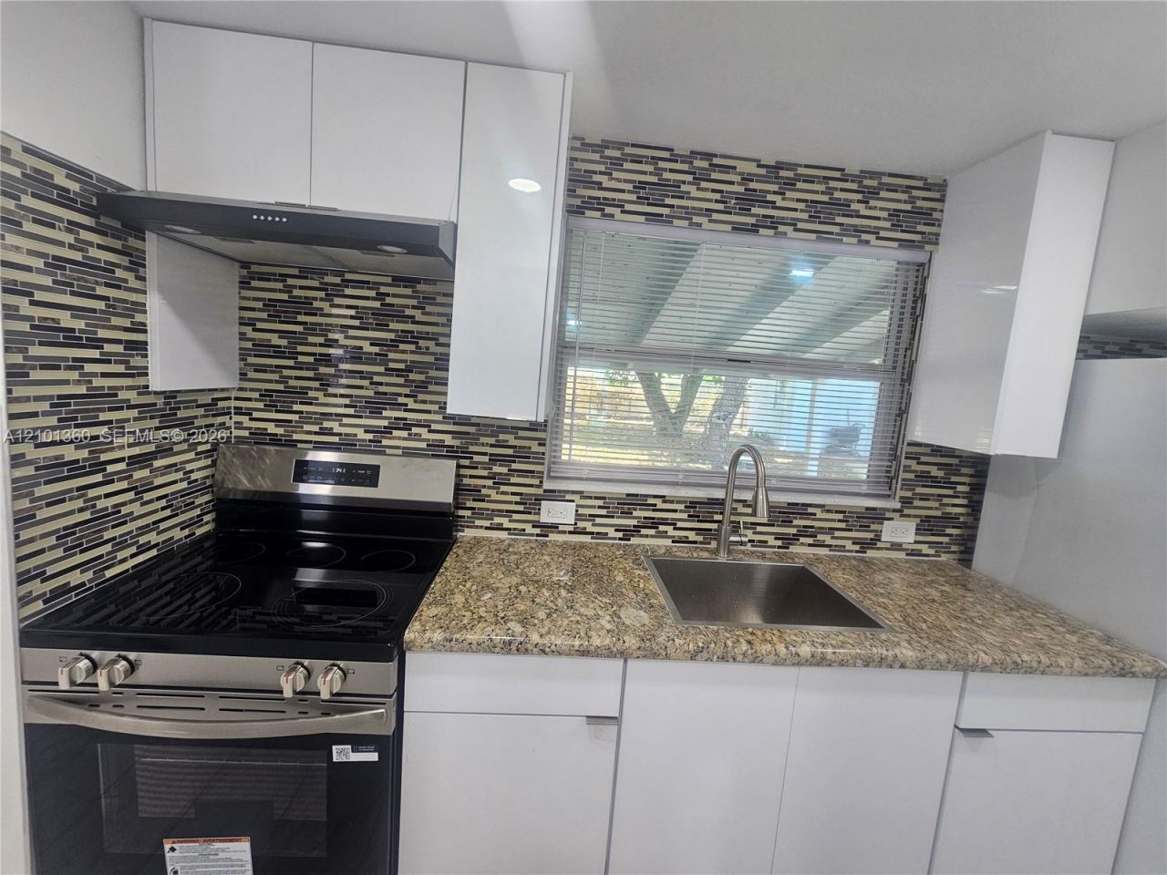 1915 NW 82nd St , Miami, FL 33147 Photo