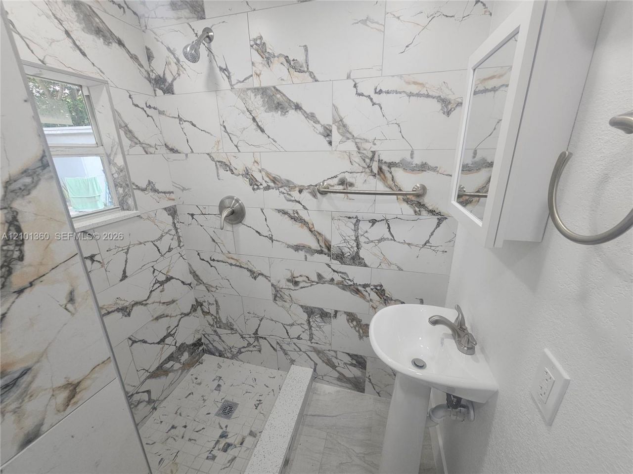 1915 NW 82nd St , Miami, FL 33147 Photo