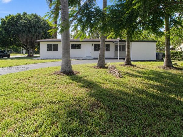 1201 NE 26th Ter , Pompano Beach, FL 33062
