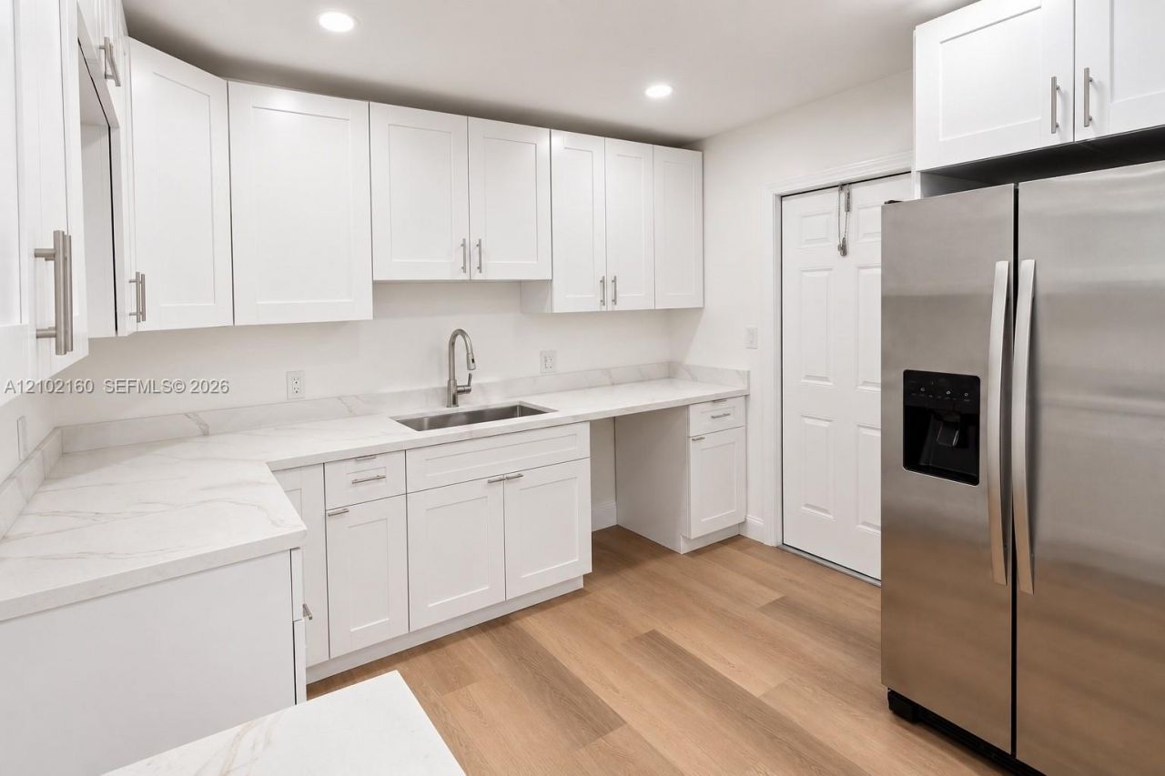 1201 NE 26th Ter, Pompano Beach, FL 33062 Photo